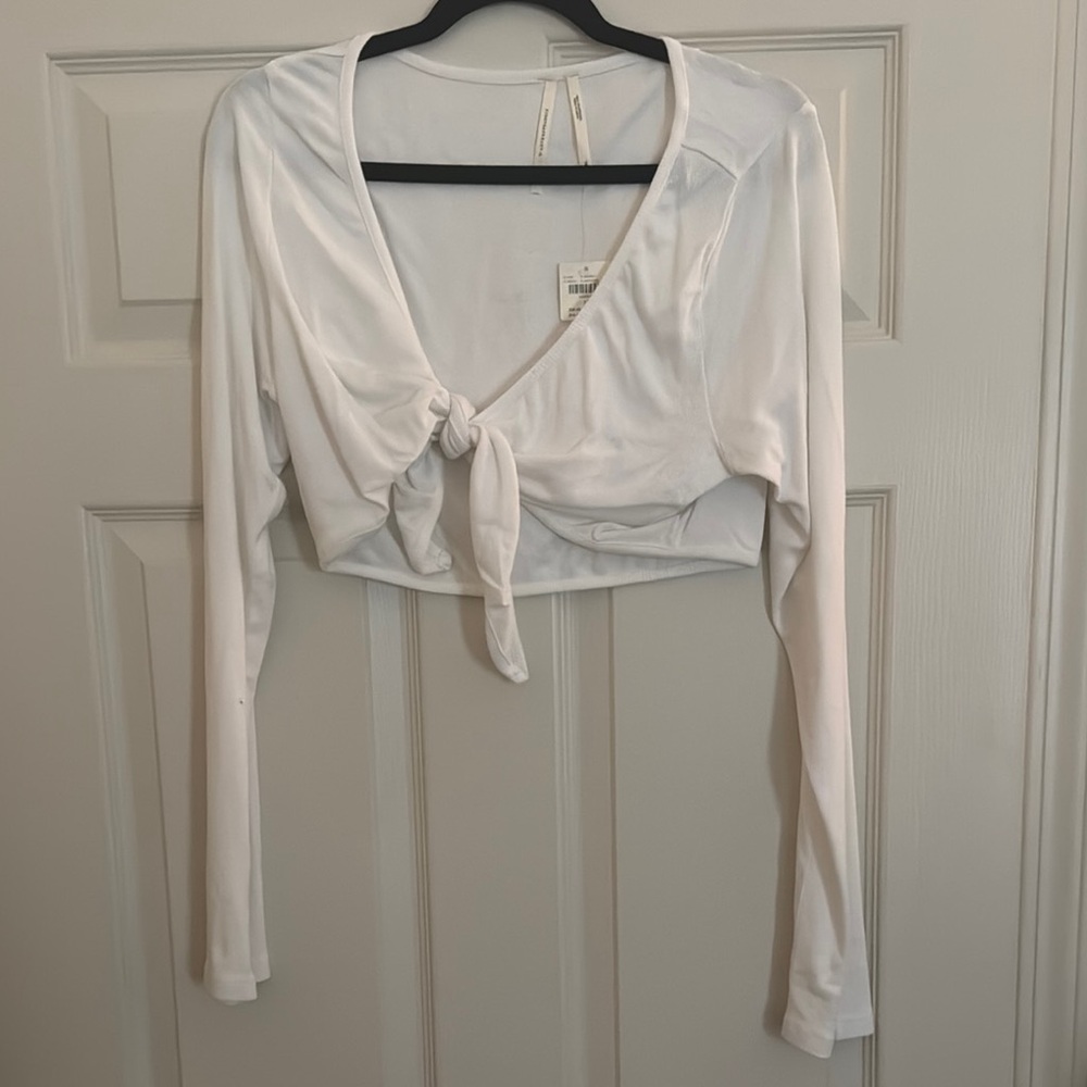 Cream Crop Tie-Front Blouse with Long Sleeves